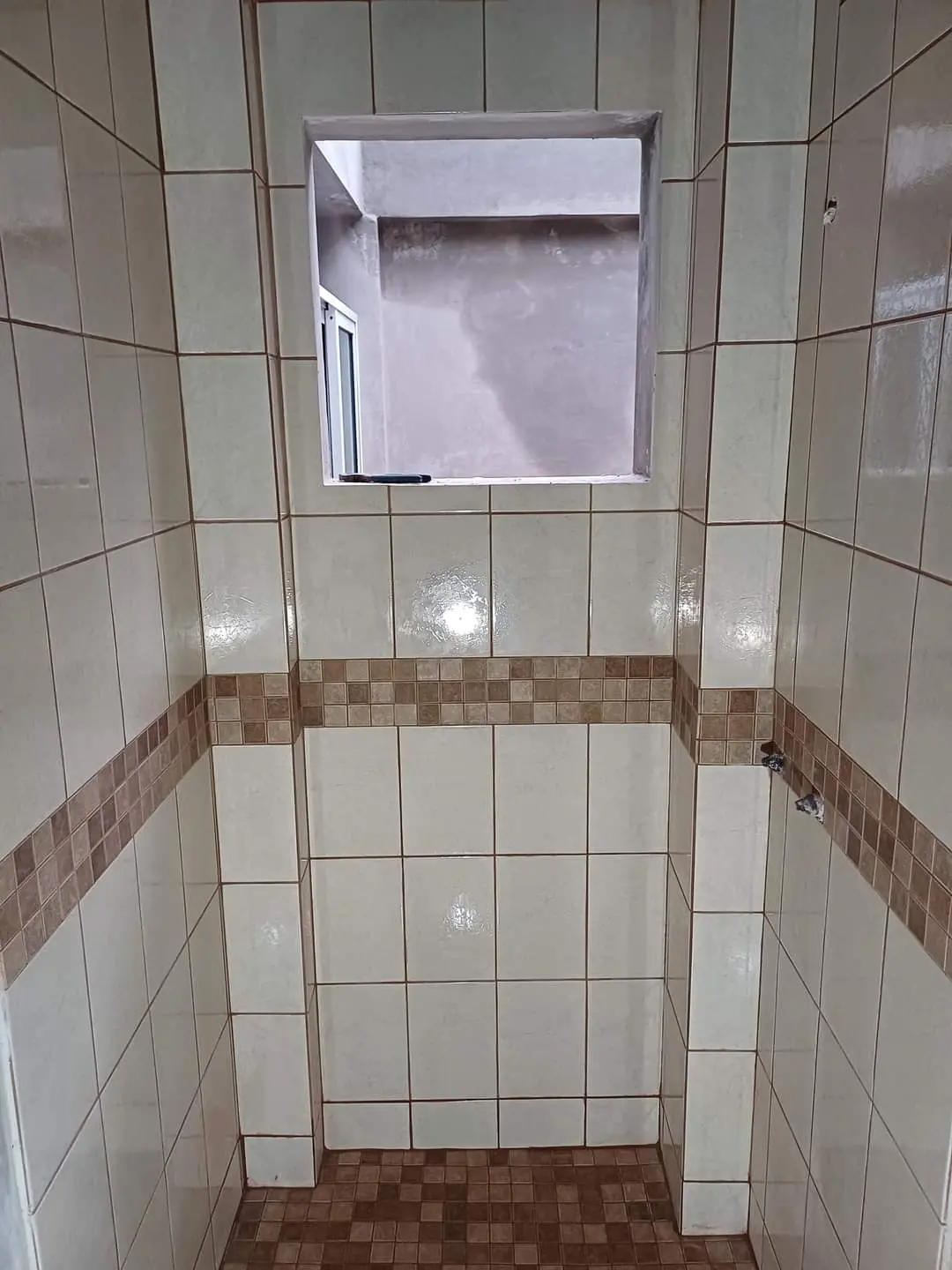 Baño Principal con Acabados Finos